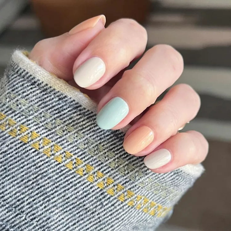 Pastel Pumpkin Ombre Press-On Nails